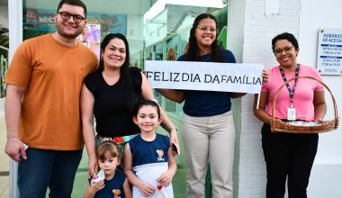 Dia da Família é celebrado com Pit Stop e acolhimento no Colégio Sete